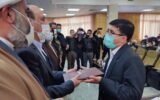 آقای دادستان امروز با چشمانی اشکبار شهرستان رستم را به مقصد کازرون ترککرد آقای دادستان امروز با چشمانی اشکبار شهرستان رستم را به مقصد کازرون ترککرد